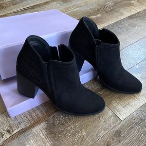 Madden Girl Cheyenne Bootie - Black